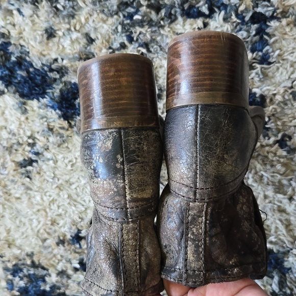 Diba True Western Walnut Grove Distressed Slip On Leather Boots US size 9 - Picture 6 of 8